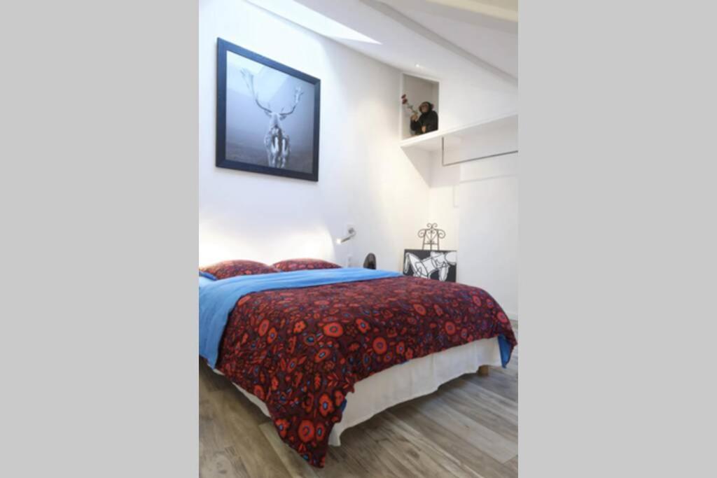 Reims Centre : Appartement Lumineux Et Atypique 46, Place D'Erlon מראה חיצוני תמונה
