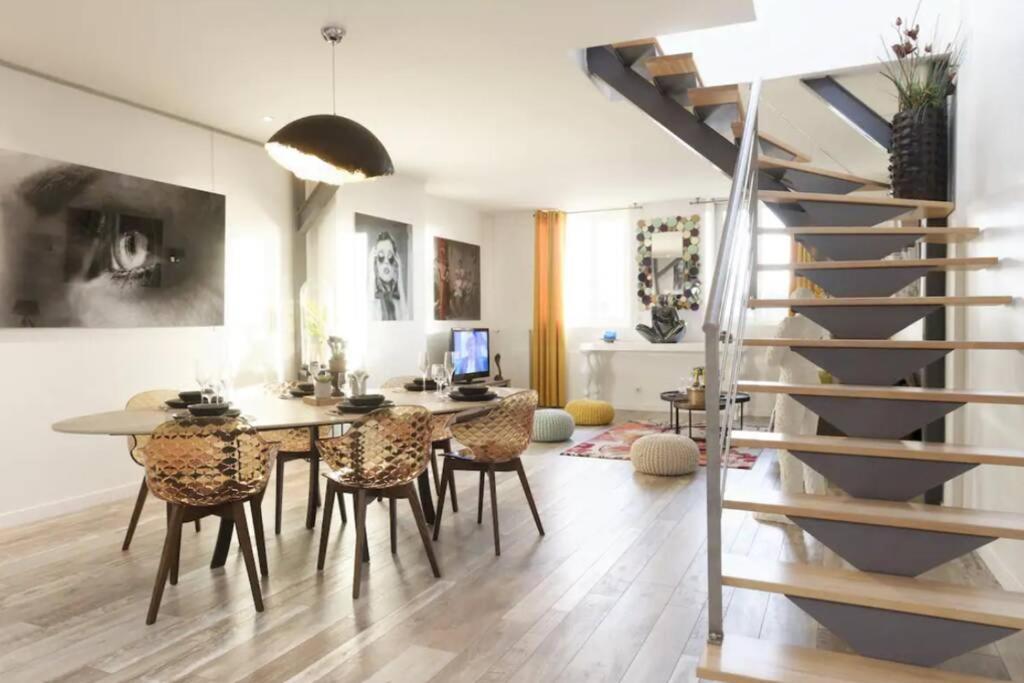 Reims Centre : Appartement Lumineux Et Atypique 46, Place D'Erlon מראה חיצוני תמונה